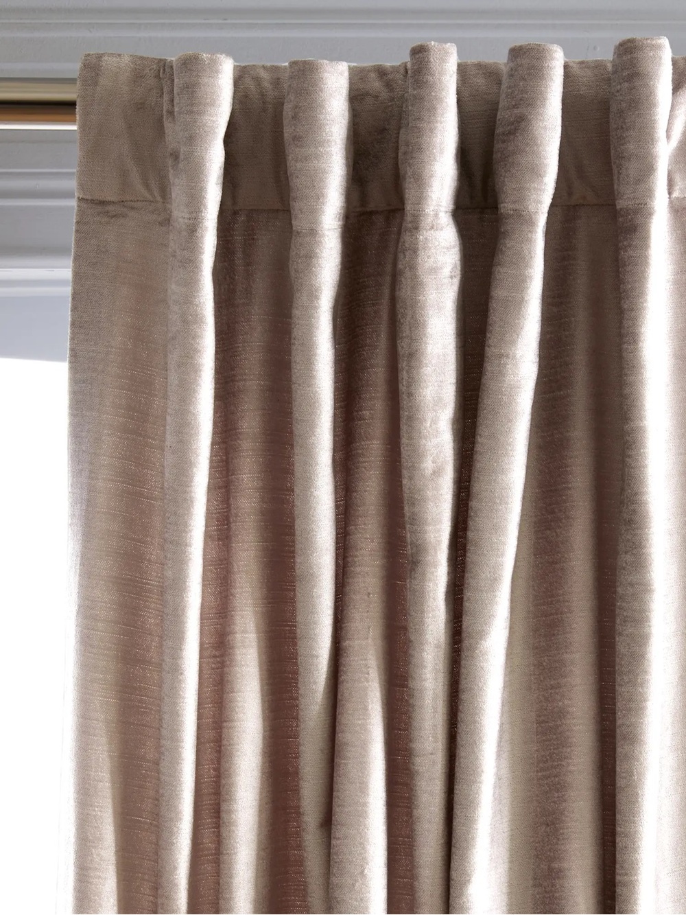 NWT QUINCE 1 48x84 Luster Velvet Curtain Silver 9791 - Picture 3 of 9
